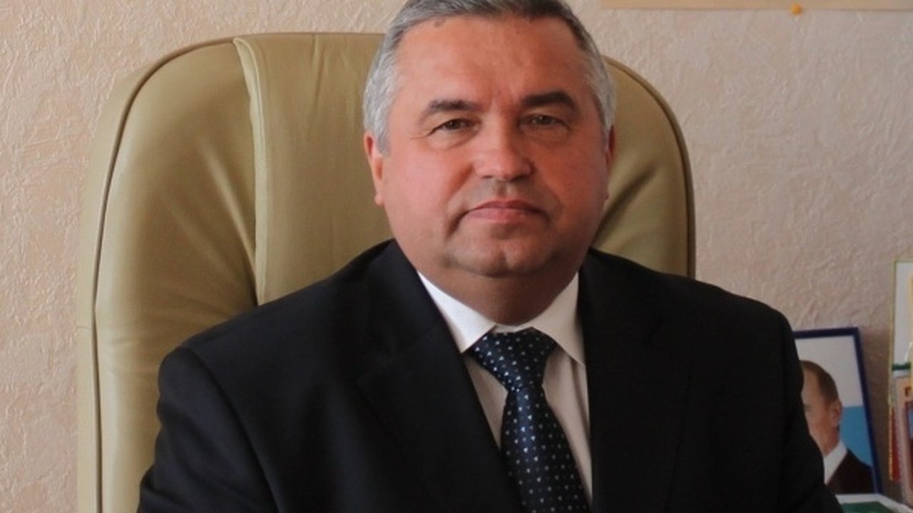 Главная картинка новости: Владимир Селянин: «Заработать на выборах в воронежской участковой комиссии много не получится» 