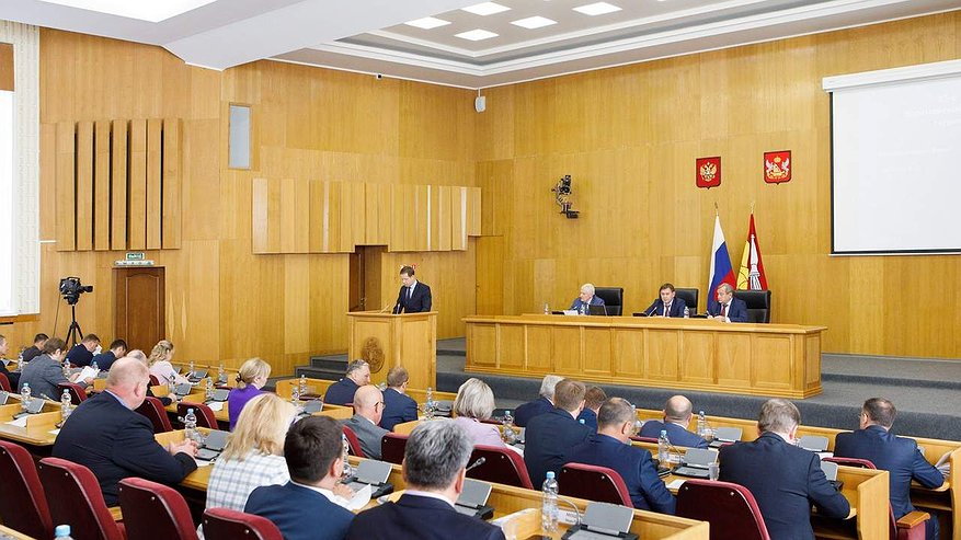 Главная картинка новости: Депутаты Воронежской областной думы приняли изменения структуры облправительства в первом чтении