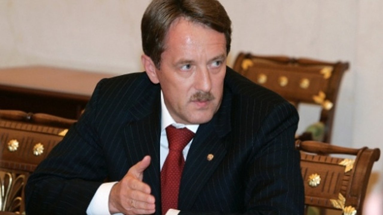 Главная картинка новости: СМИ напророчили воронежскому губернатору должность полпреда в ЦФО