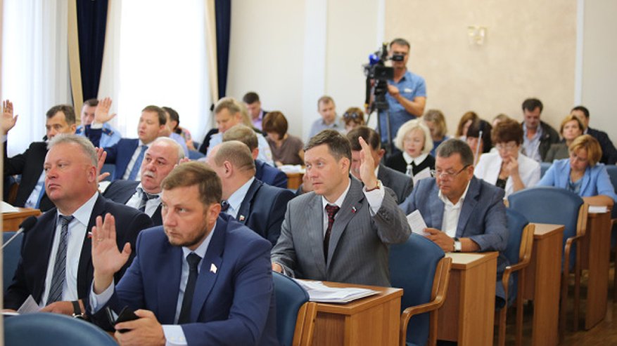 Главная картинка новости: Воронежская гордума дала мэру согласие на назначение трех ключевых управленцев