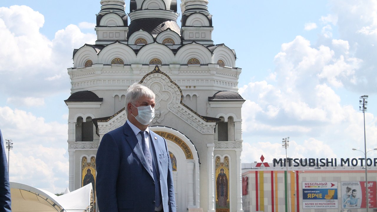 Главная картинка новости: Губернатор Воронежской области занял 50-ую строчку в рейтинге влиятельности