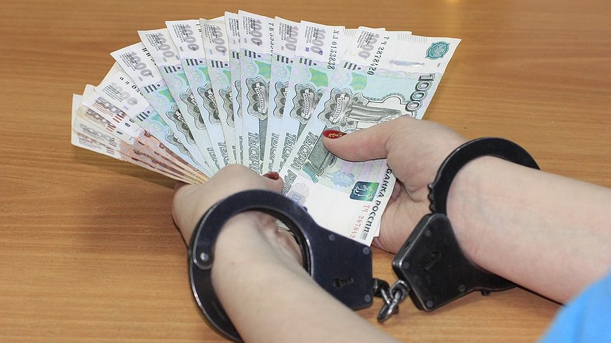 Главная картинка новости: Сотрудницу банка в Воронежской области подозревают в хищении 24 млн рублей