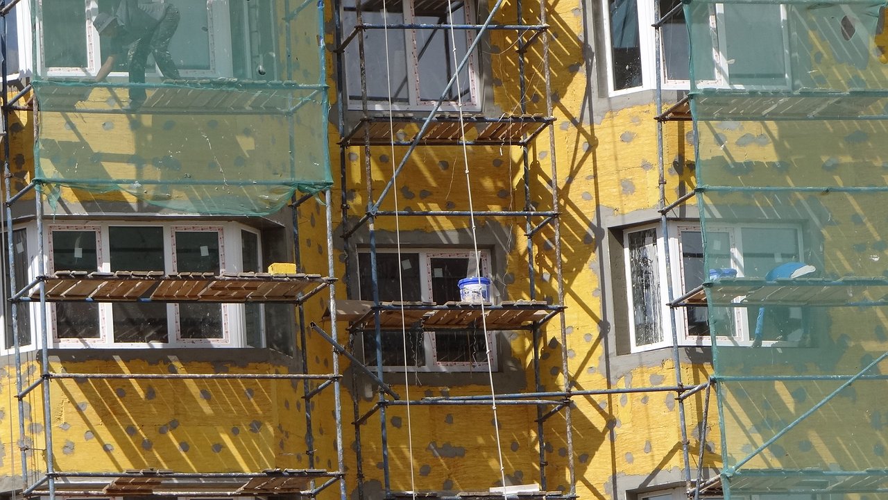 Главная картинка новости: Фонд капитального ремонта Воронежской области объявил о поиске нового подрядчика для работ в Борисоглебске