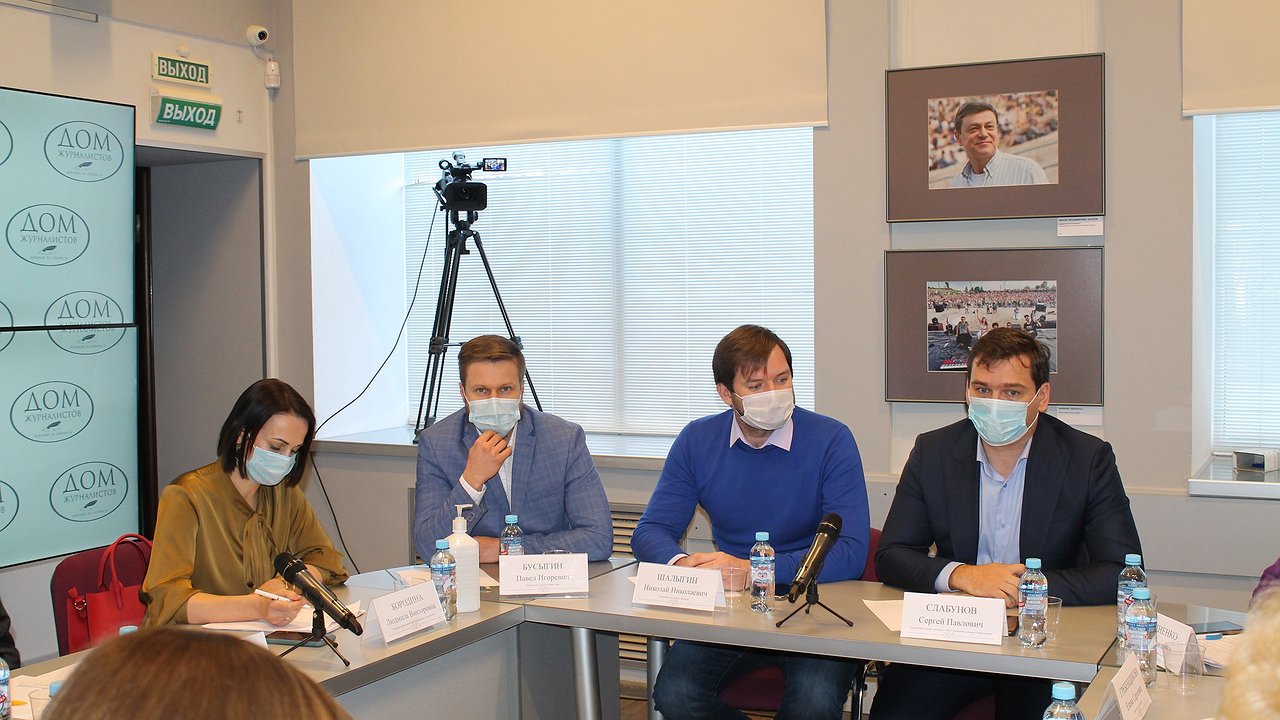 Главная картинка новости: «В Воронеже чиновники нежные и понимающие». Рестораторы попросили поддержки 