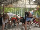 «Улетная зарядка» вновь собрала любителей физкультуры в Парке «Алые паруса»
