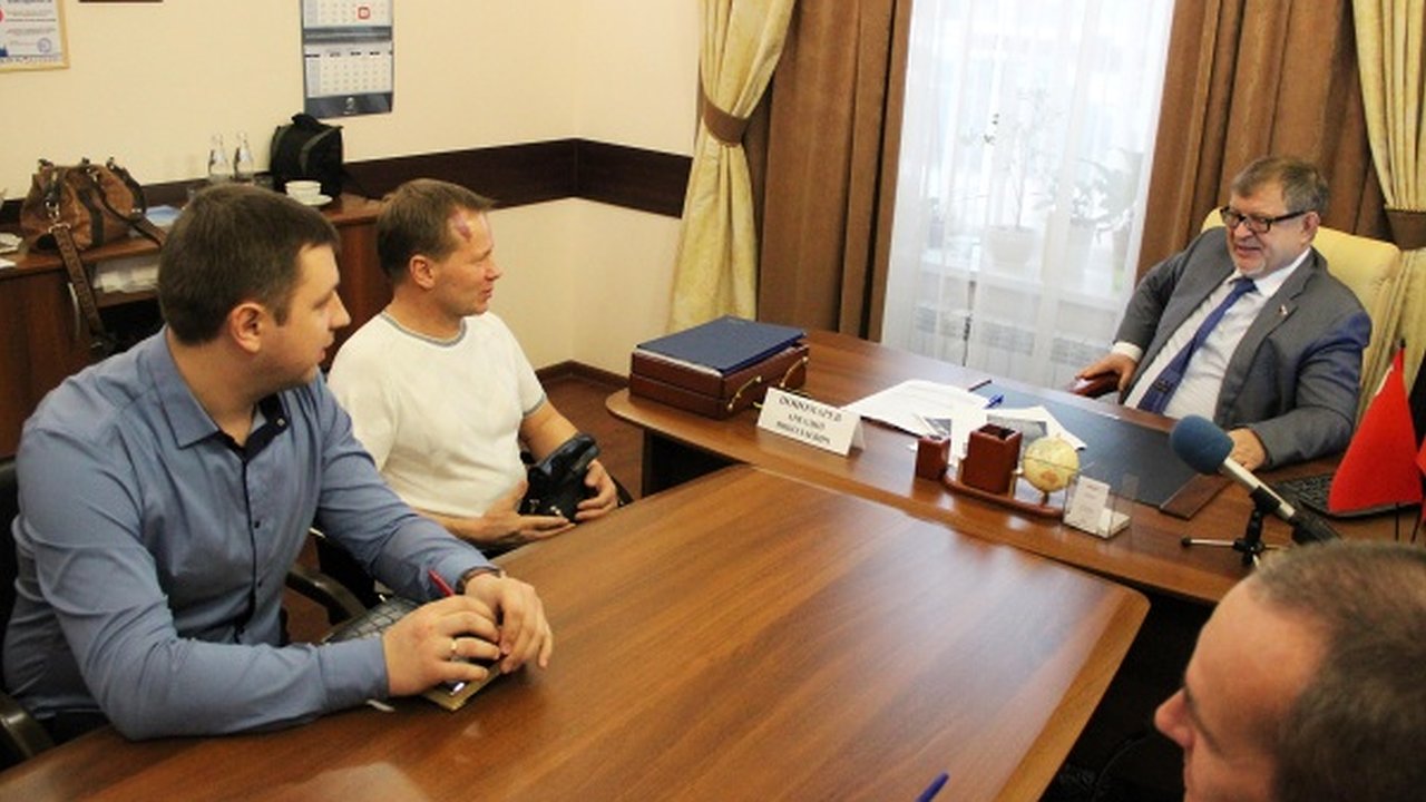 Главная картинка новости: Депутат Госдумы проконтролирует строительство дома культуры под Воронежем