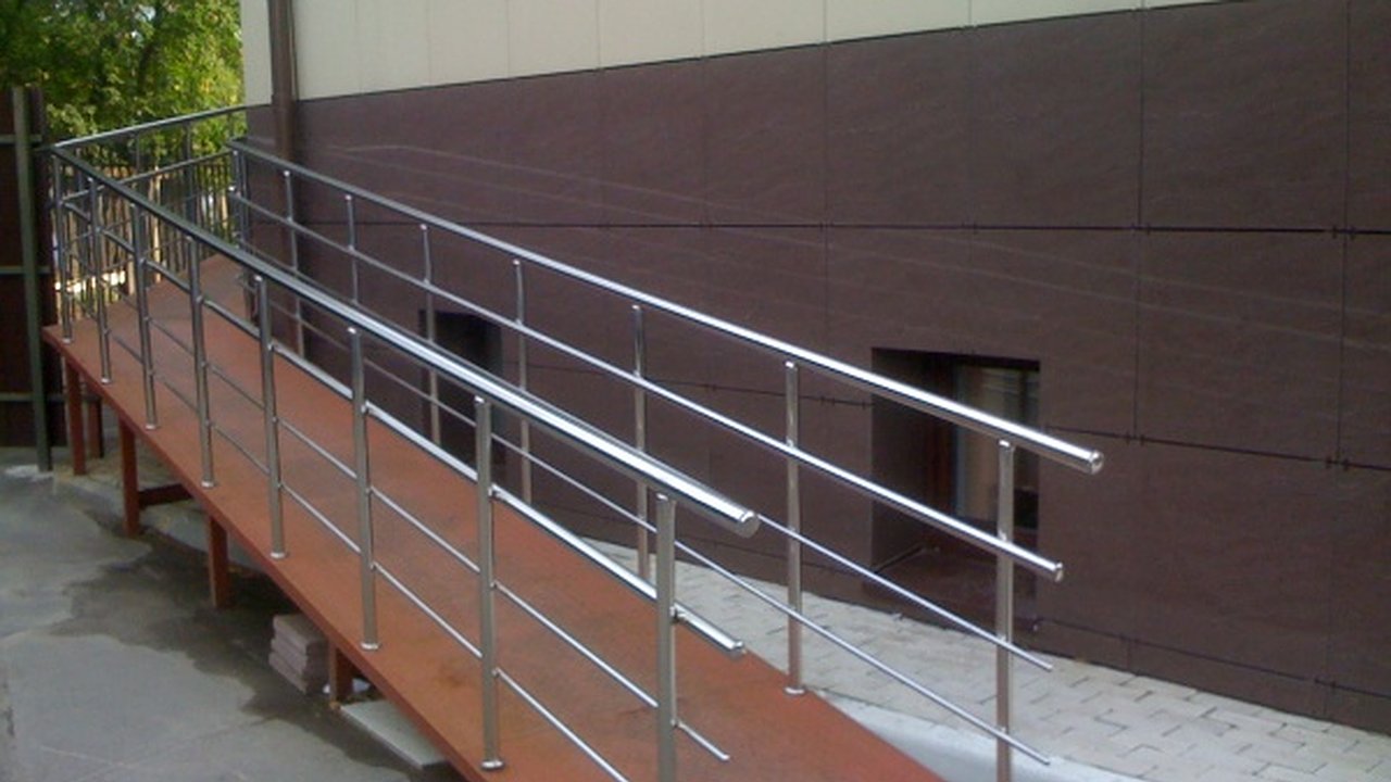 Главная картинка новости: Воронежских застройщиков обяжут заботиться об инвалидах 