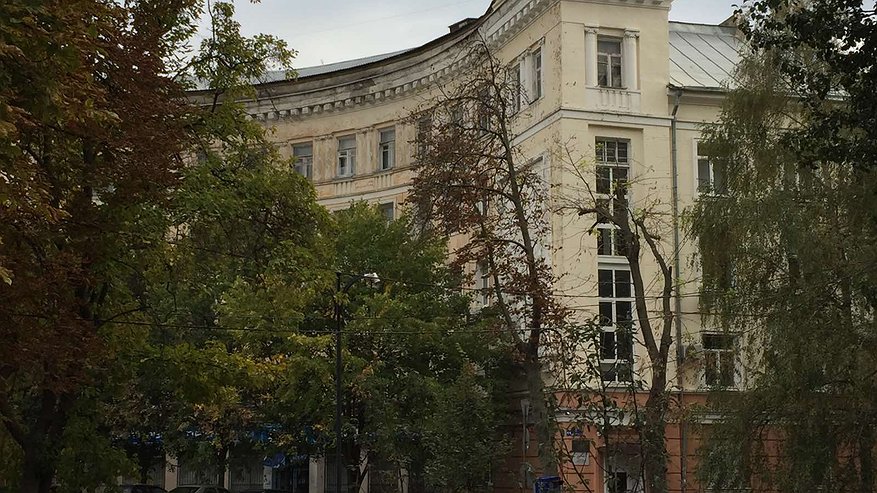 Главная картинка новости: Власти разъяснили жителям воронежской сталинки на Депутатской нюансы расселения