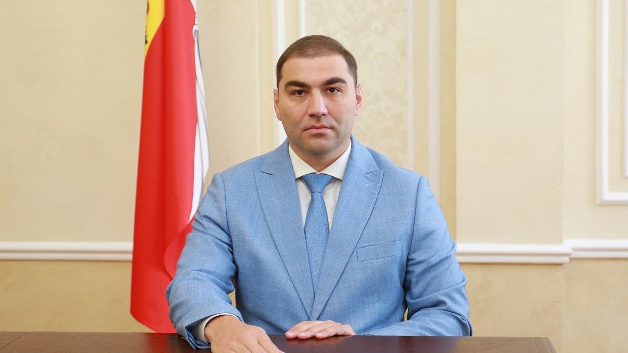 Главная картинка новости: Воронежское управление имущественных и земельных отношений возглавил Руслан Карасалихов