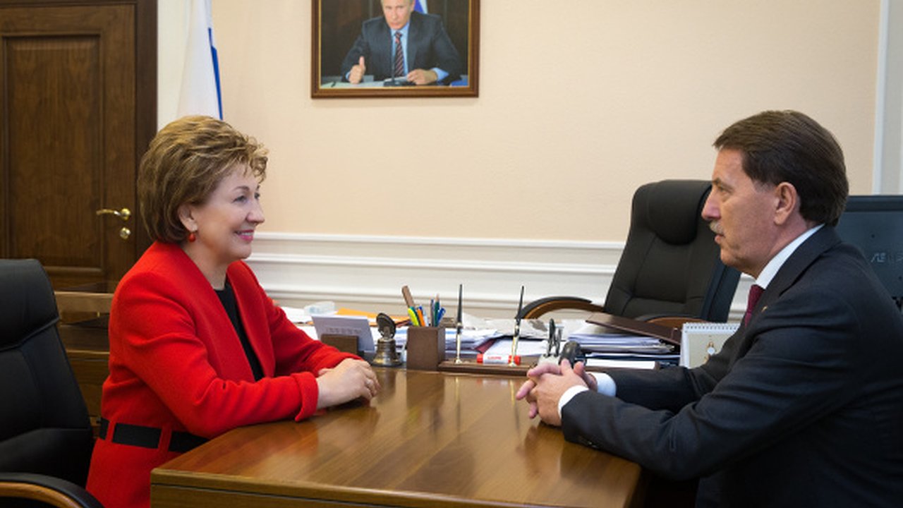 Главная картинка новости: Воронежский губернатор рассчитывает на федеральные средства для инвалидов 