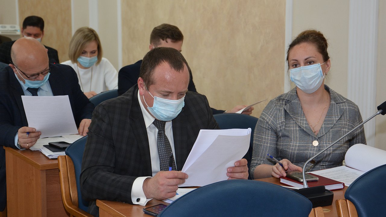 Главная картинка новости: 40 сотрудников комбинатов благоустройства в Воронеже привлекли к дисциплинарной ответственности