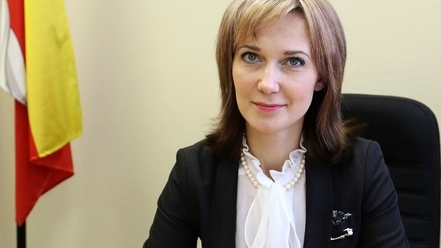 Главная картинка новости: Любовь Кулакова: «Никто не собирается отбирать здания у воронежских детских садов»