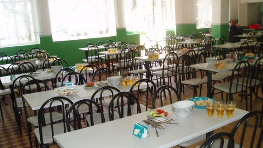 Главная картинка новости: Роспотребнадзор забраковал 70 процентов летних лагерей 