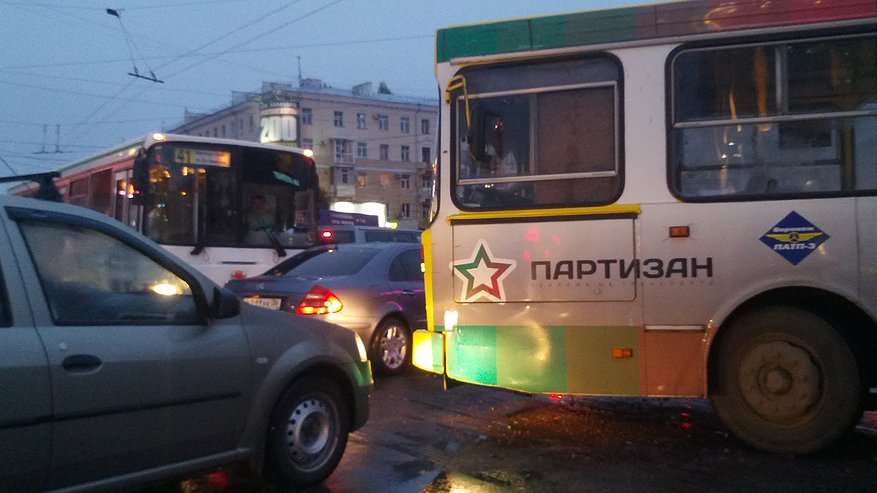 Главная картинка новости: Воронежских перевозчиков призвали хотя бы к относительному порядку
