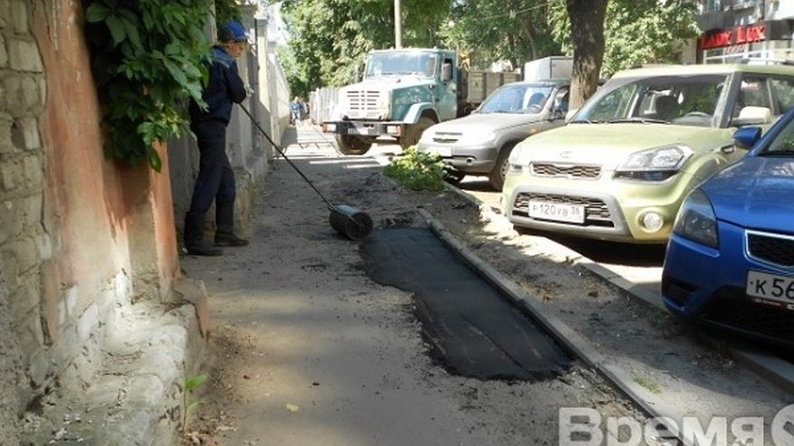 Главная картинка новости: Благоустройство воронежских дворов увяжут с решением проблемы парковок