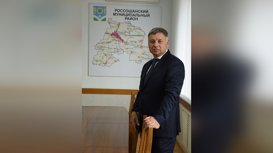 Главная картинка новости: Дело о мошенничестве с землей экс-главы Россошанского района ушло в суд