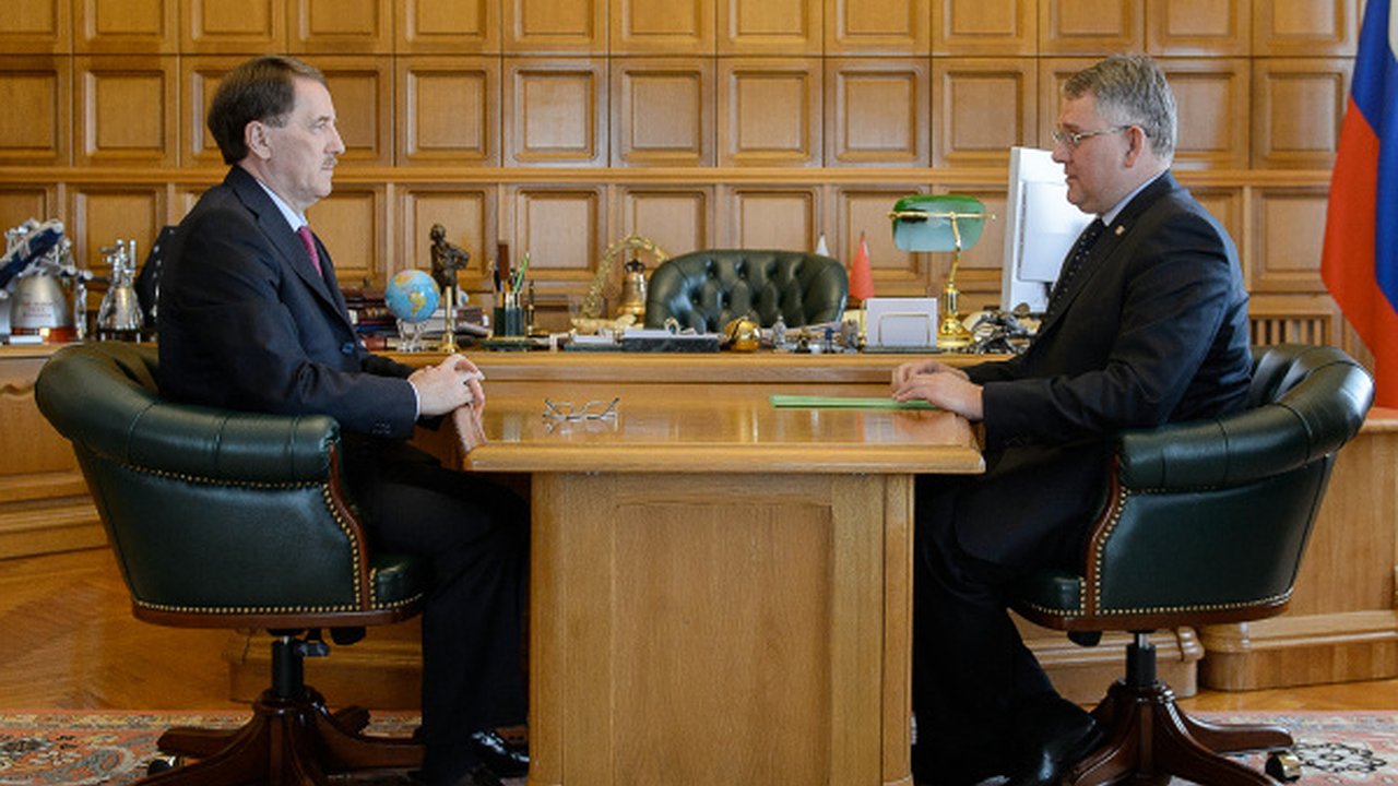 Главная картинка новости: Воронежские преподаватели научат коллег из республик русскому языку