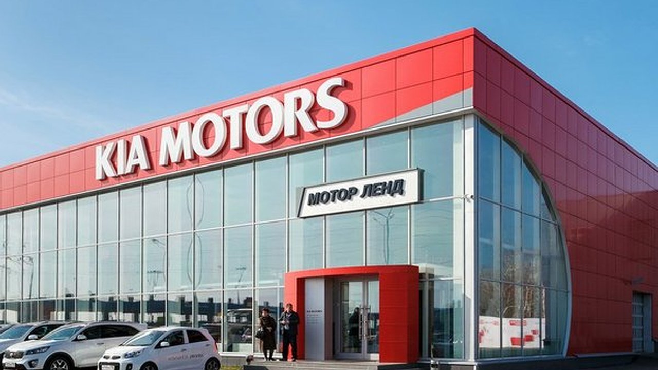 Главная картинка новости: В Воронеже дело о махинациях с налогами владельца группы компаний «Мотор Ленд» дошло до суда