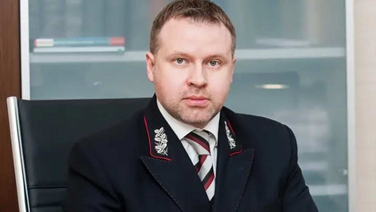 Главная картинка новости: Игорь Наталенко стал новым начальником ЮВЖД 