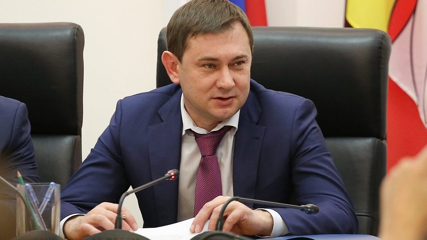 Главная картинка новости: Владимир Нетёсов: «Расходы на соцсферу в проекте областного бюджета составляют более 75%»