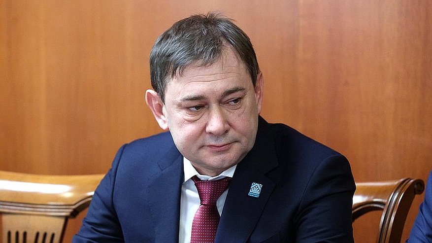 Главная картинка новости: Спикер воронежской облдумы «блеснул красноречием» в Совфеде