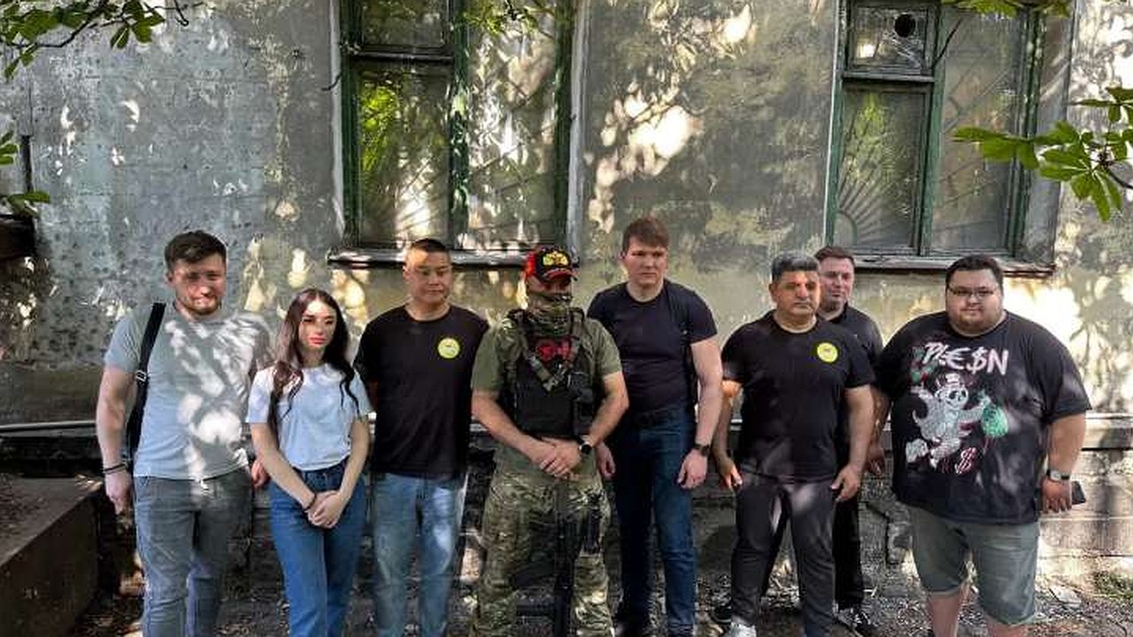 Главная картинка новости: «Время Воронежа» и БФ «Видеть Сердцем» посетили ЛНР и ДНР с гуманитарной миссией