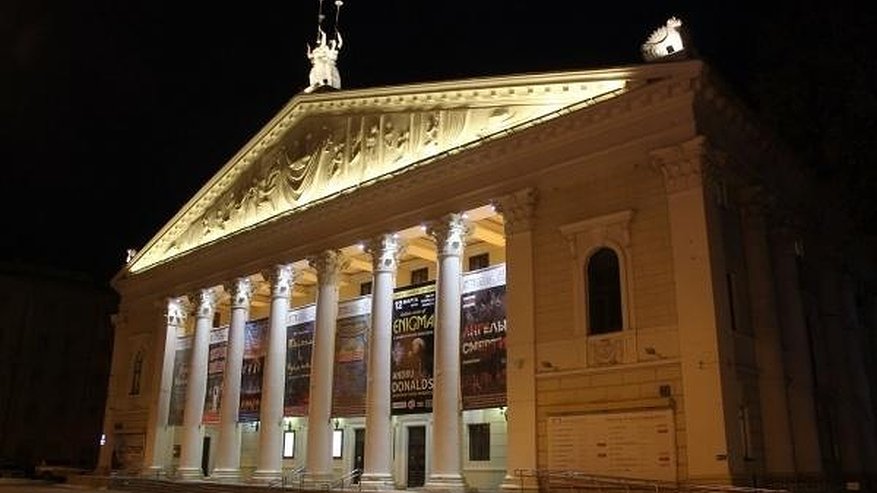 Главная картинка новости: В Лондоне скончался экс-главный режиссер воронежского оперного театра