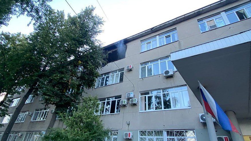 Главная картинка новости: Еще 18 млн рублей хотят вложить в пострадавшее от атаки БПЛА здание в Воронеже