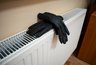 Миниатюра новости: Жители дома 27 по улице 60 Армии мерзнут, пока управляющая компания и Квадра перекидывают ответственность друг на друга