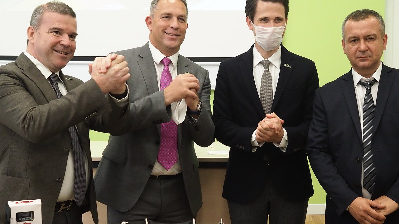 Главная картинка новости: Воронежский аграрный университет и компания «Лидеа» откроют кафедру на базе производственного комплекса «Танаис» 