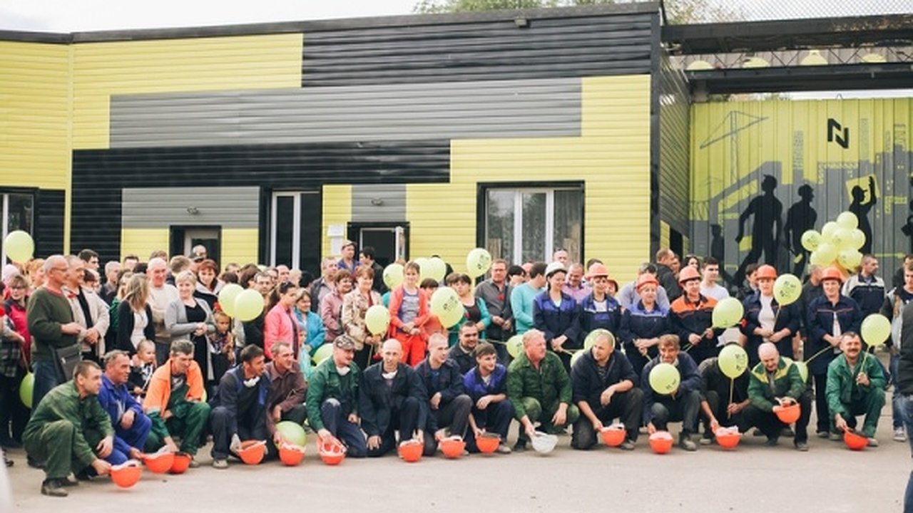 Главная картинка новости: Сотрудники завода под Воронежем провели пикет в поддержку его работы 