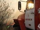 8 пожарных расчетов тушат новое возгорание сухой травы в Ямном Воронежской области