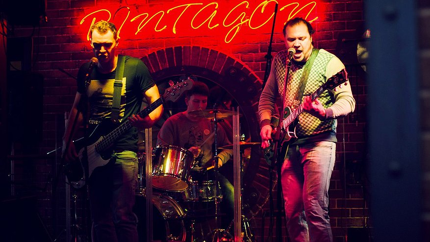 Главная картинка новости: Конкурс молодых  рок-исполнителей открылся в Воронеже под нежные звуки виолончели 