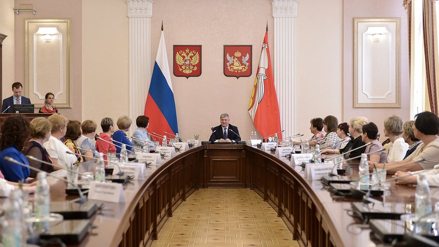 Главная картинка новости: Какие основные политические задачи предстоит решать воронежской власти в 2025 году? 
