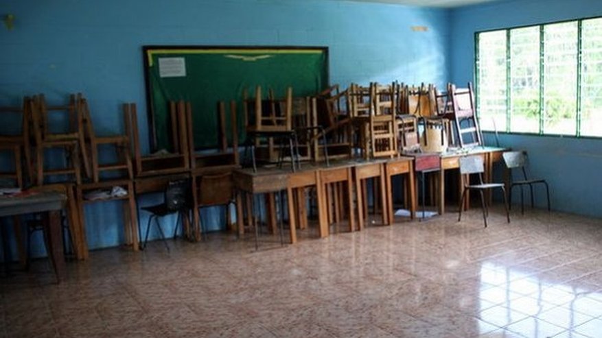 Главная картинка новости: Областные власти избежали угрозы митинга воронежских учителей