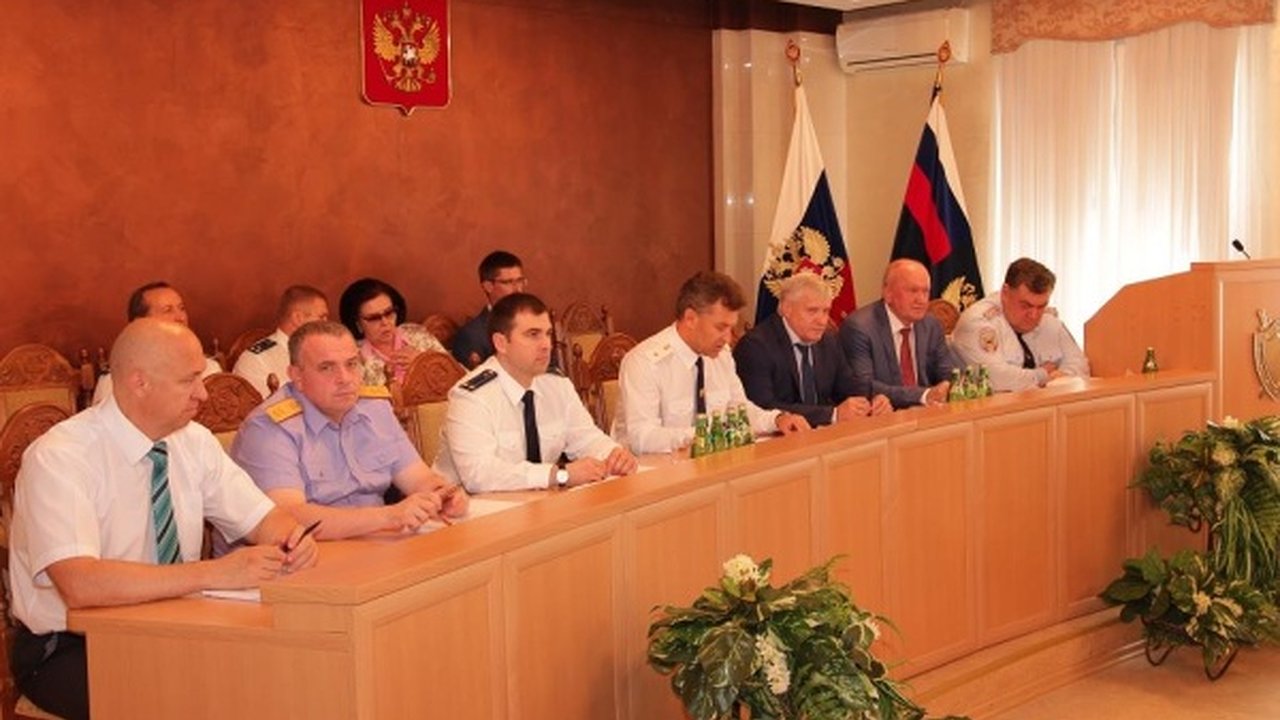 Главная картинка новости: В Воронежской области бюджетные траты сопровождаются хищениями