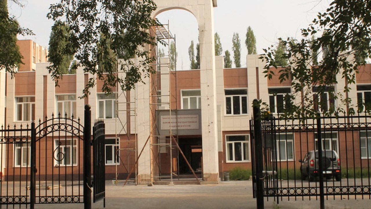 Главная картинка новости: В Воронежском институте искусств с правилами пожарной безопасности не знакомы