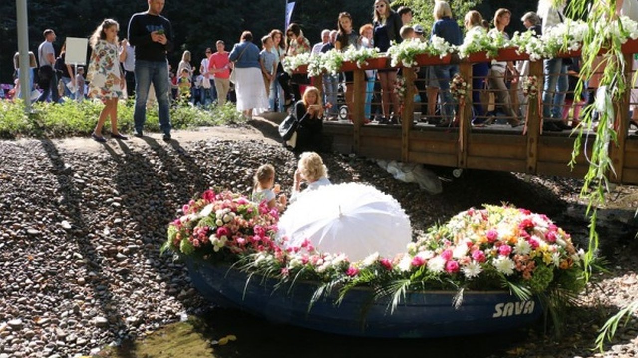 Главная картинка новости: Воронежские власти урезали расходы на «Город-сад»