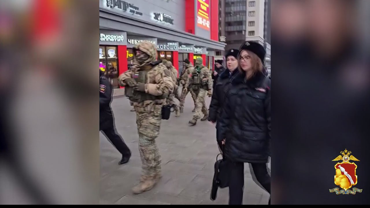 Главная картинка новости: Стали известны результаты вчерашнего рейда силовиков по мигрантам в Воронеже