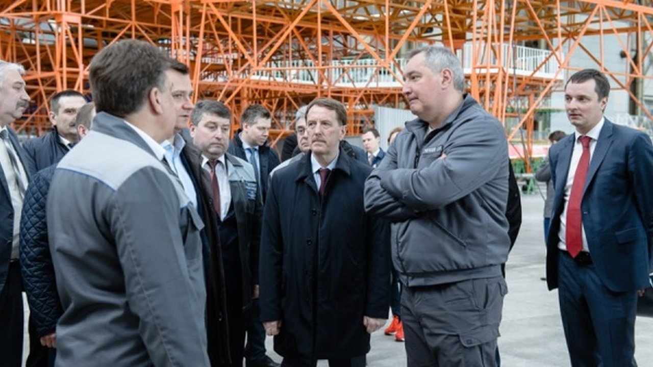 Главная картинка новости: Вице-премьер поручил воронежцам объединить ракетное и авиационное двигателестроение