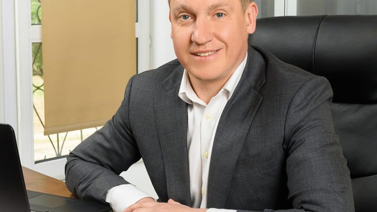 Главная картинка новости: Депутат Воронежской городской Думы выступил за возврат прямых выборов мэра