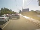 Водитель, устроивший массовое ДТП на выделенной полосе, избежал  наказания