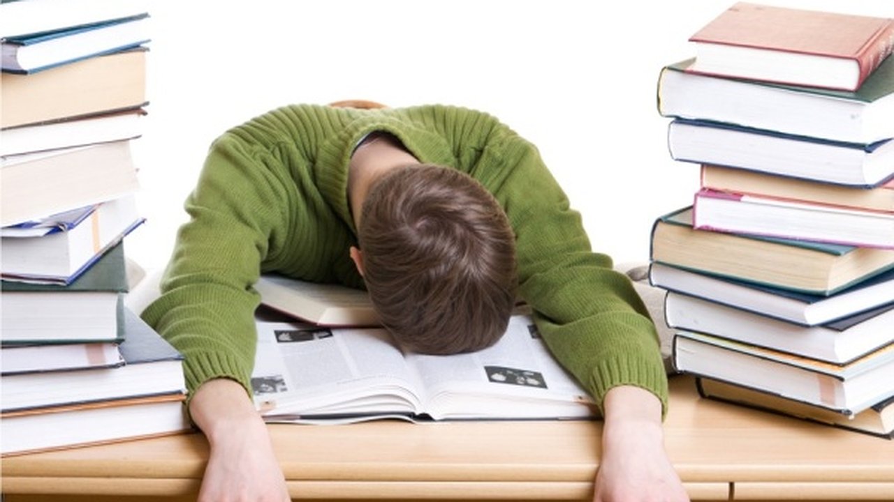 Главная картинка новости: Облпрокуратура напомнила департаменту образования об интернате под Воронежем