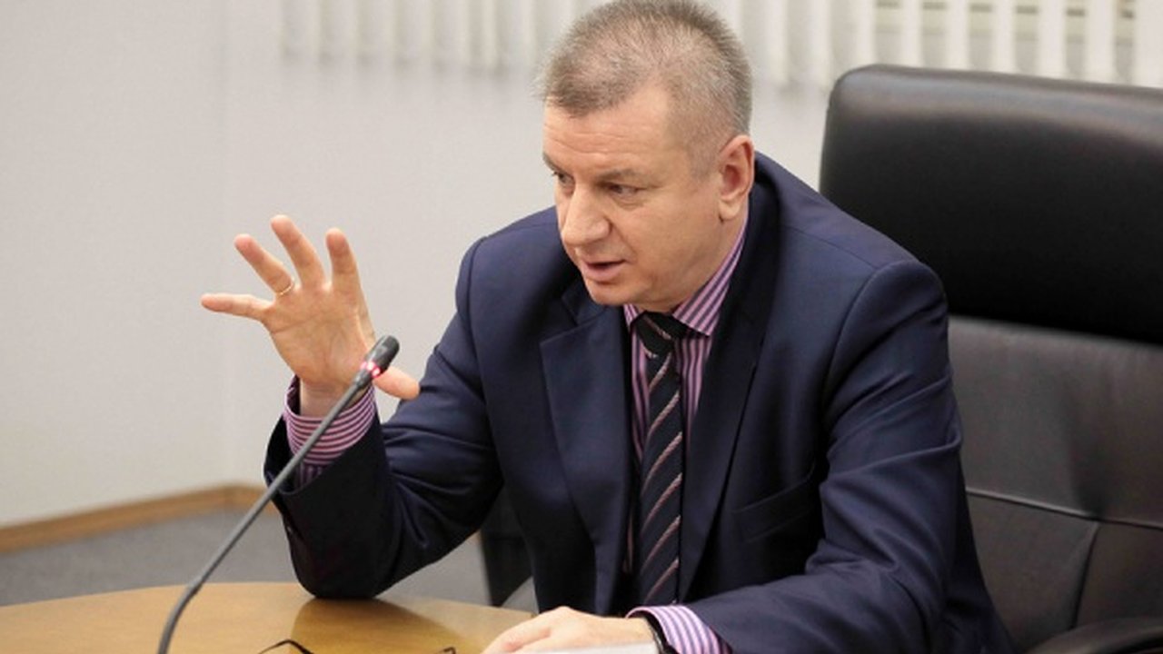 Главная картинка новости: Отставной воронежский вице-премьер засобирался в Госдуму