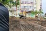 Миниатюра новости: Таинственный подрядчик все же строит дом без разрешения властей в центре Воронежа?