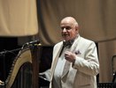 Бронислав Табачников: «Часть хора безобразно ведет себя по отношению к новому хормейстеру»