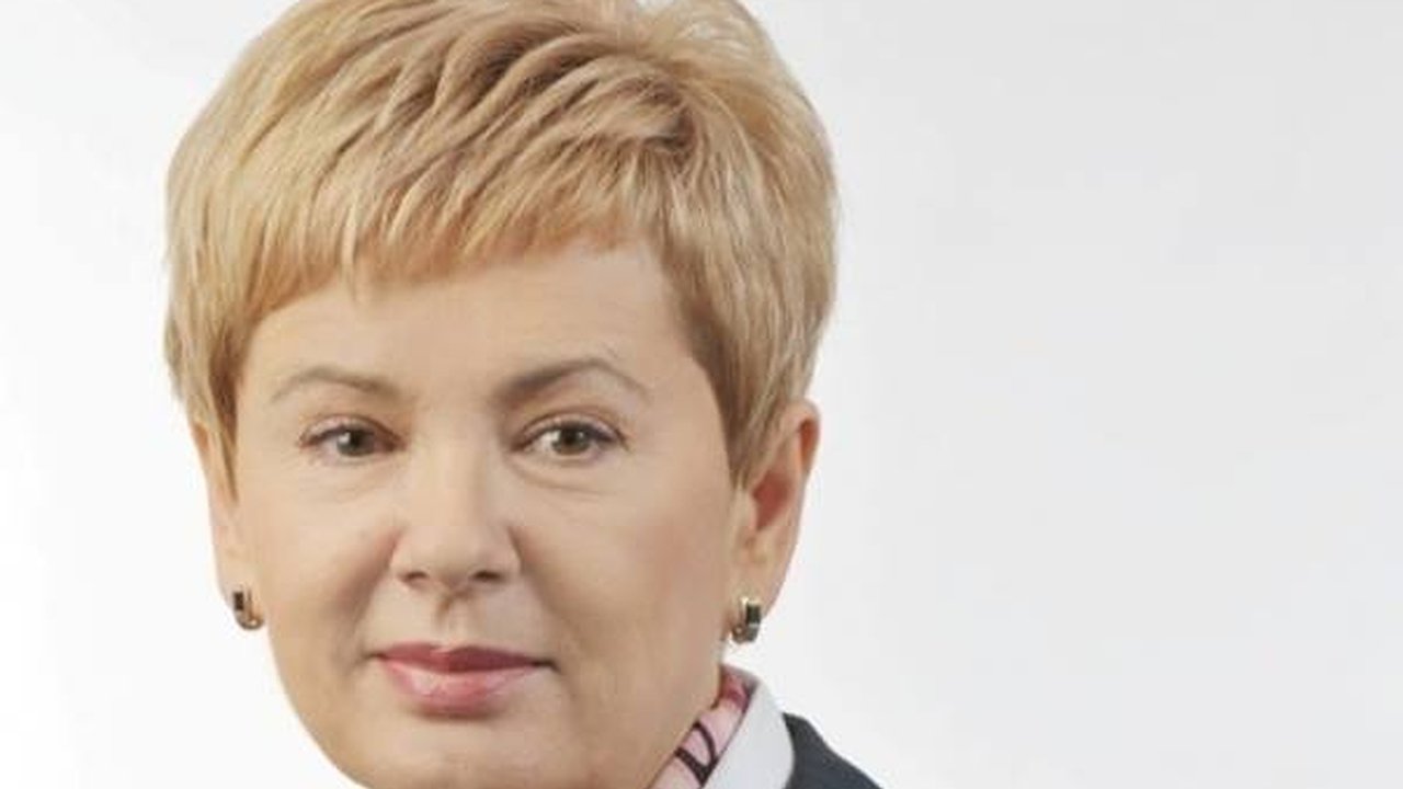 Главная картинка новости: Ирина Транькова рассталась с должностью вице-спикера воронежской облдумы