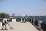 Миниатюра новости: С третьей очереди Петровской набережной уберут мусор и сорняки за 4 млн рублей