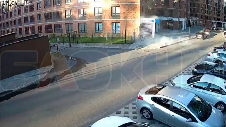 Главная картинка новости: Момент удара БПЛА по воронежскому дому попал на видео