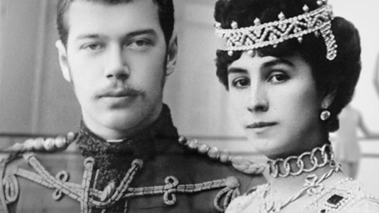 Главная картинка новости: Воронежские антимонопольщики отказались искать свидетелей интима цесаревича и балерины